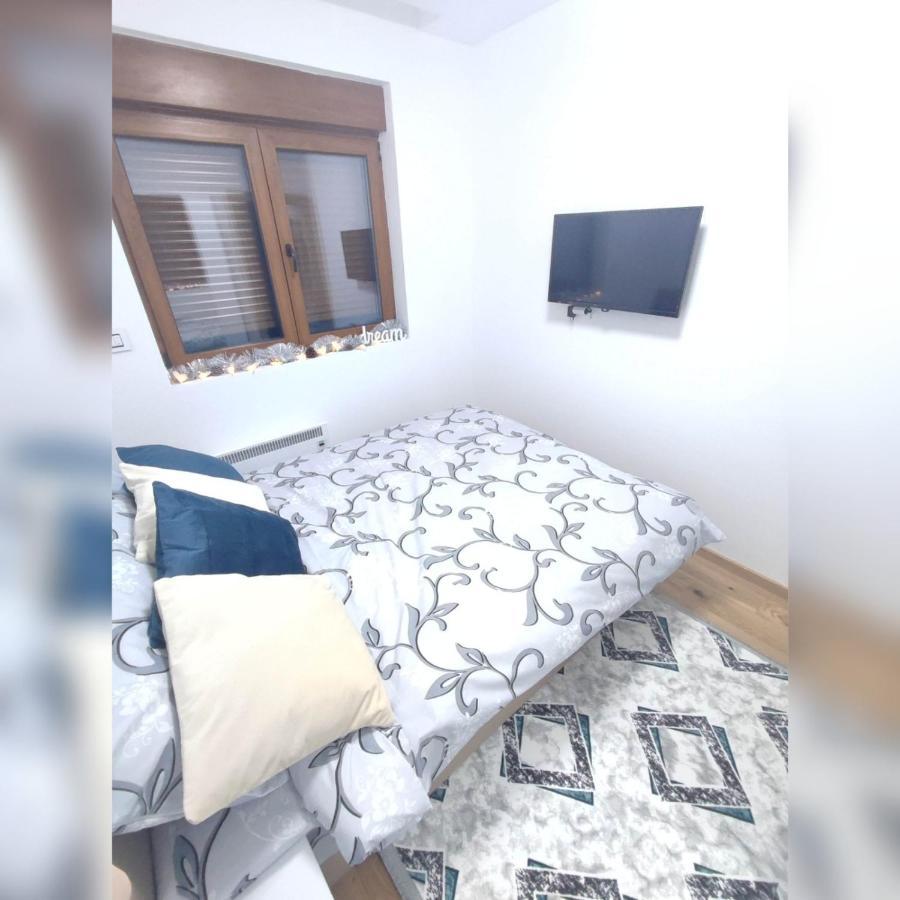 Gold Apartman, Vila Katalina 2 兹拉蒂博尔 外观 照片