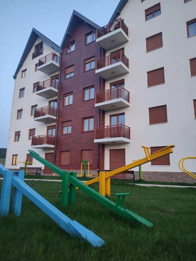 Gold Apartman, Vila Katalina 2 兹拉蒂博尔 外观 照片